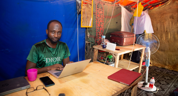 Impact story image for Connected from Dadaab: Khalif’s heartwarming digital story 